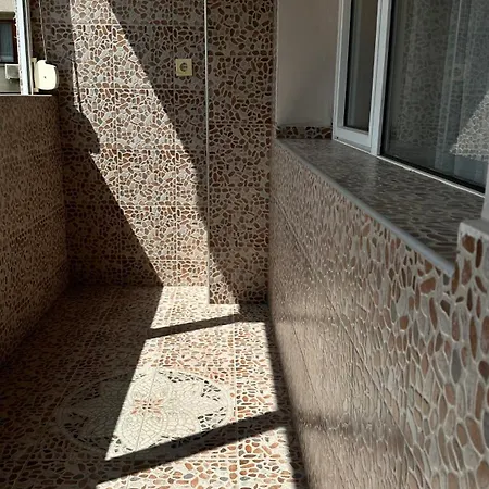 Daire Modern In The Center